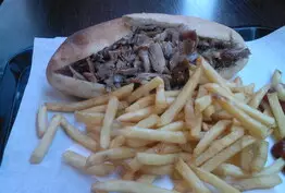 Sandwich kebab - Le triangle du Bosphore à Paris