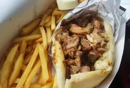 Kebab frites et sandwich Teri Yaki - Le Koull à Colombes