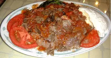 Zoom sur le Iskender Kebap