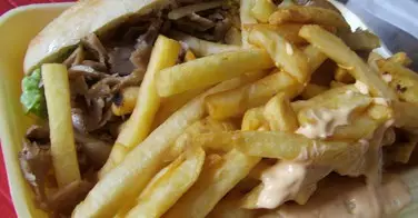 Kebab Frites - L'Etoile de Vincennes à Vincennes