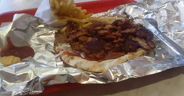 Kebab poulet naan fromage - Paris Fried Chicken Pfc à Paris